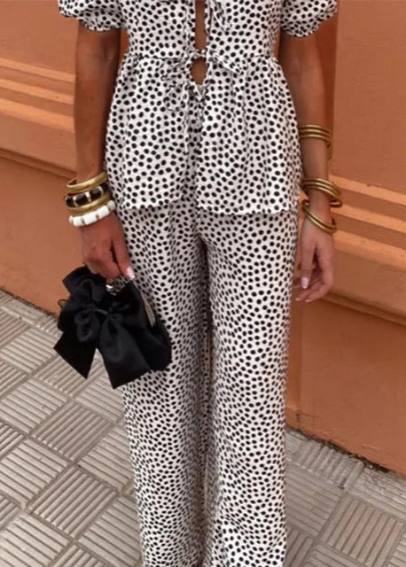 Maureen - A Casual Yet Elegant Set