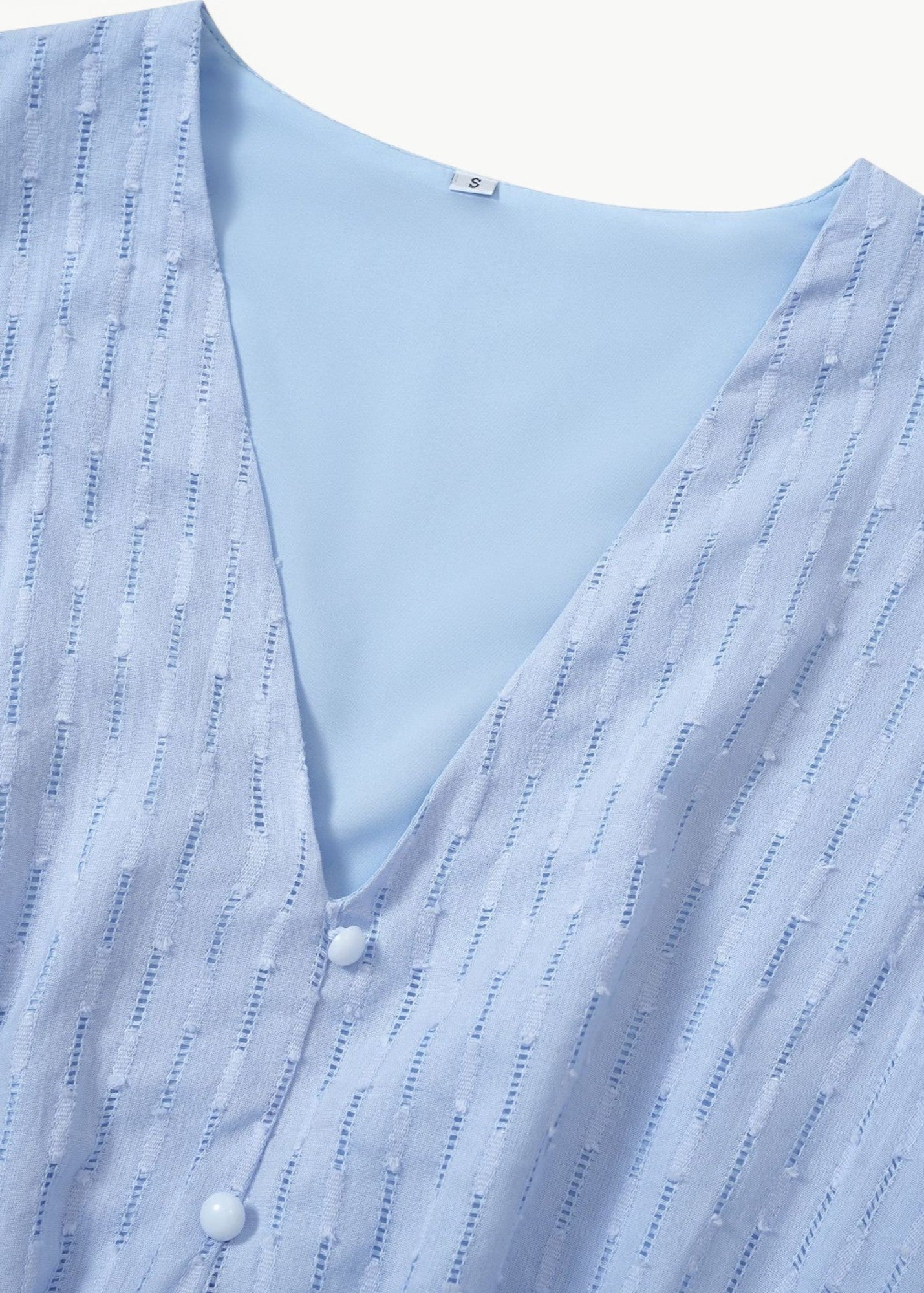 Violet - V-neck dress with ruffles