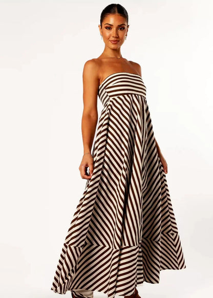 Nola - Maxi Dress With Charm and Elegance