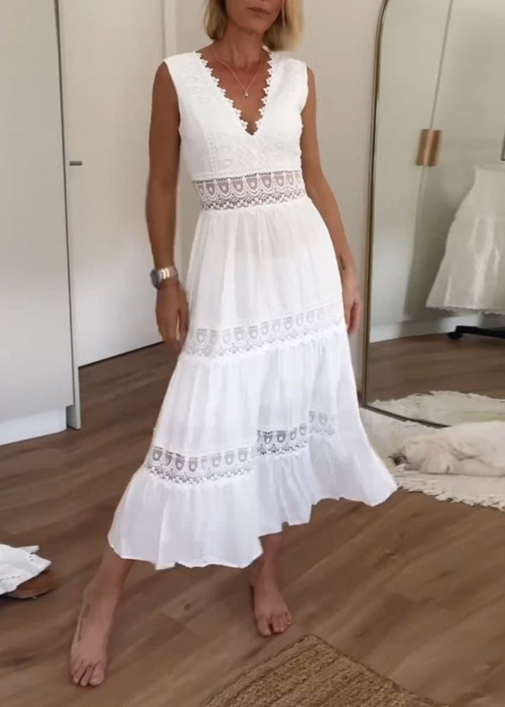 Lynn - Summer Dress With Stylish Lace