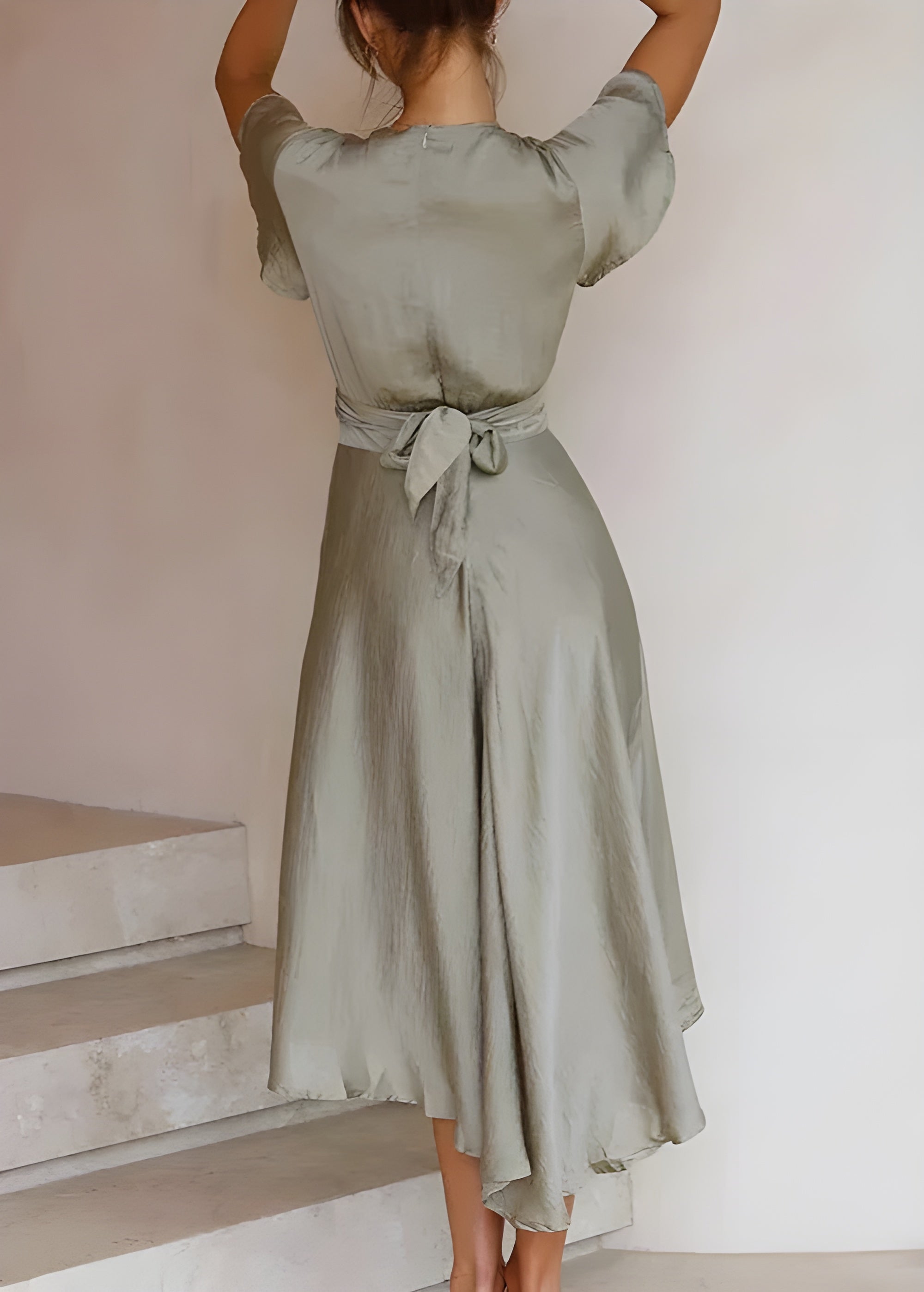 Elly - A Beautifully Flattering Dress