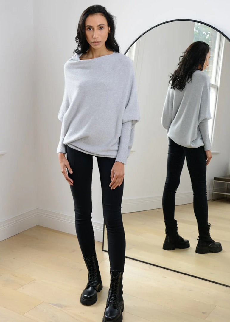 Celeste - Elegant and Casual Jumper