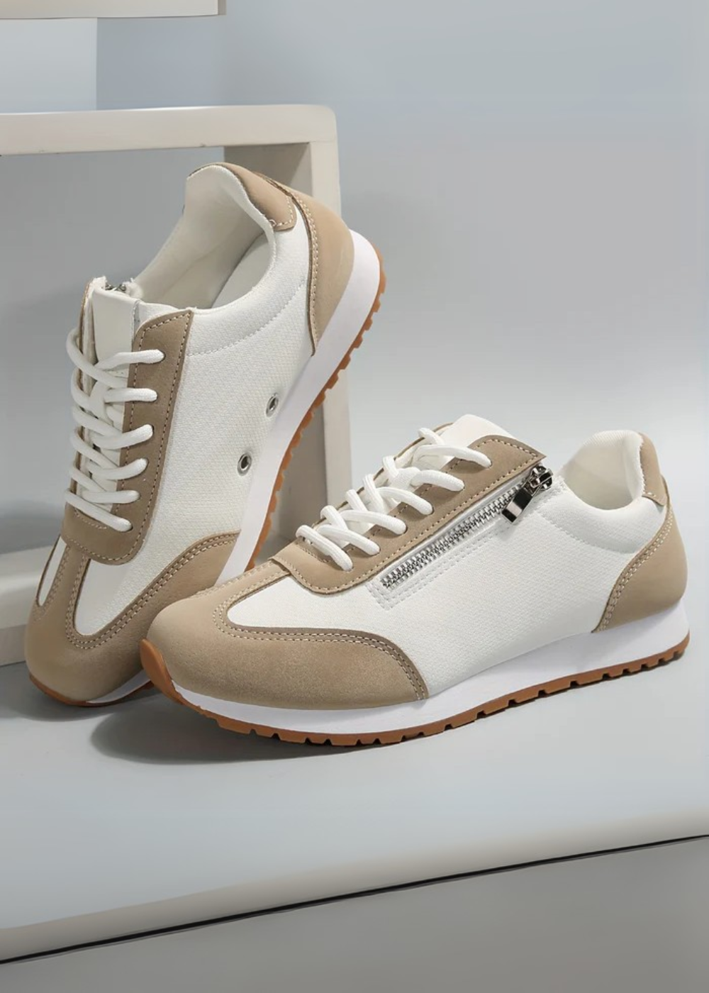 Elze - Style and Comfort